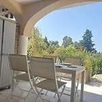 Apartment 5-Peaple Studio - Sea View- Terrace - Parking Saint-Raphaël