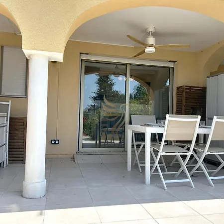 Apartment 5-Peaple Studio - Sea View- Terrace - Parking