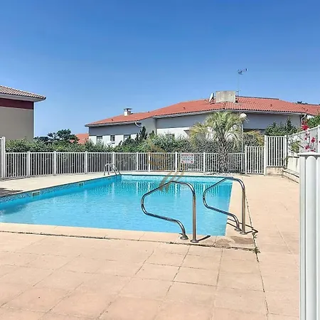 Апартаменты 5-peopl - Sea View- Terrace - Parking *